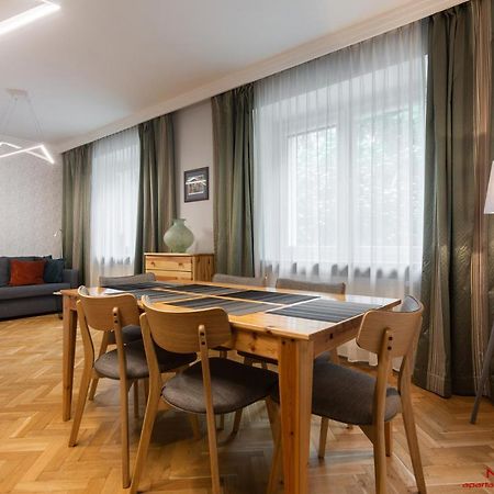 Apartment Nearto Old Town Daszynskiego Street كراكوفيا المظهر الخارجي الصورة